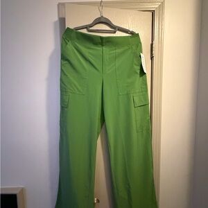 Athleta Vibrant Green Women's Cargo Trousers